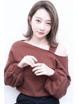 エルサ(Elsa)&nbsp;【Elsa元町・三宮】ミルクティーグレー×外ハネミディアム３