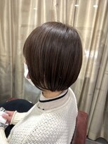 ハピネス クローバー 学園前店(Happiness CLOVER)&nbsp;丸みショート/前髪/顔周りカット/濱崎優/白髪ぼかし