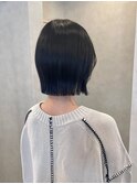 ぷつっとボブ　切りっぱなしボブ　黒髪　フェザーバング