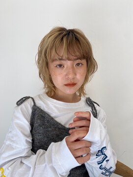 フィット ヒュー 千葉(fit hue) 黒髪/オリーブグレー/ココアベージュ/小顔/クラゲヘアー