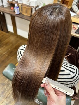 ル コワン ククー(Le coin coucou) 酸性ストレート