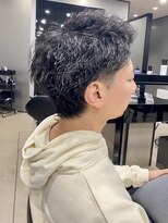 ハルキ ミナト ジャパン オオサカ(HARUKI MINATO japan OSAKA)&nbsp;ツイストスパイラルパーマツイスパパーマメンズ爽やか