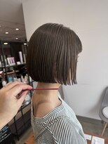 ケーオーエスビューティー(K O S beauty)&nbsp;ぱつっとボブ×オリーブグレージュ