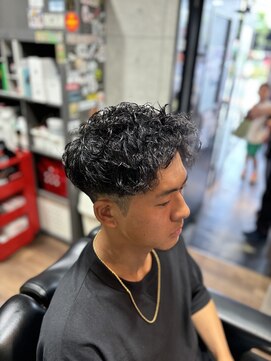 グロウヘアワークス(grow hair works) ツーブロック×ツイストパーマ