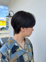 プリームヘアーホワイト(Pleame hair WHITE) 骨格補正ショート