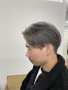 ユッカ エルア 武庫之荘南口(YUCCA elua) グレージュカラー