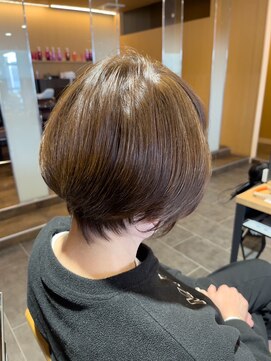 アイコニック 日進梅森台店(ICONIQ) 脱白髪染め/ショートレイヤー