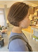 ハイトーンショートボブ