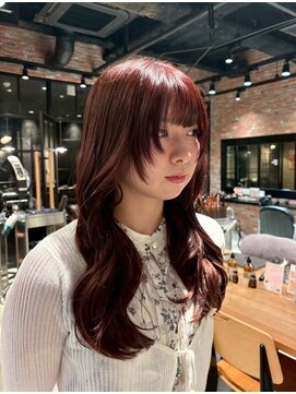 暖色×顔周りレイヤーで一気に垢抜けスタイルに♪