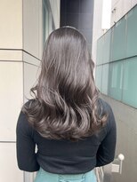 ティエラ 原宿 表参道(Tierra)&nbsp;【小宮涼太】柔らかいくすみ感が魅力のグレージュカラー