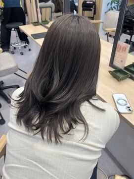 レム 仙台店(L.E.M) 盛れアッシュベージュカラー！