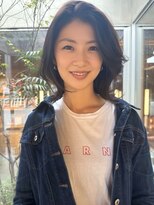 クティエ(Cuthie)&nbsp;#韓国ヘア#くびれミディ#顔周りレイヤー#暗髪ヘア#20代#30代