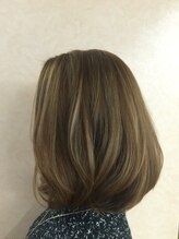 アンジュ ヘアー(ange hair) 3Dカラーフレンチボブ