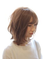 ヘアリゾートカシータ(Casita) ナチュラルひし形シルエット切りっぱなしボブ風