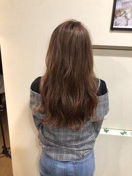 エイミー(Aimee) Aimee 波ウェーブ×ミルクティーグレージュ