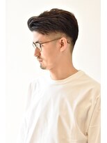 ステップ(STEP)&nbsp;【YOSHI メンズ専門　スイタリスト】ナチュラル　フェード