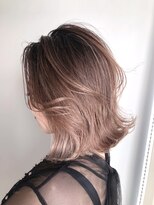 トレヘアー(tRe hair) ピンクグレーバレイヤージュ　ボブ