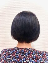 クオリス 上福岡店(QUALIS)&nbsp;黒髪/前下がり/ハンサムショート/小顔/白髪染め/40代50代60代