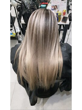 モーション 新宿(motion) バレイヤージュ