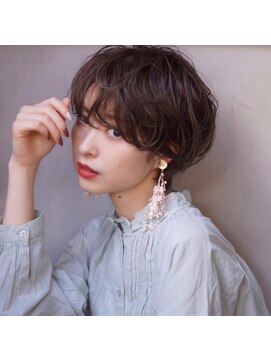 アトリエ フェム(atelier.fem) atelier.fem 透明感カラー×ショートパーマ
