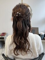 グリ(GURI)&nbsp;〈guri〉お呼ばれ♪お花なハーフアップ♪