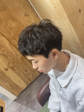 クオル 立川(QOL) 冬でも人気!周りと差がつくスパイキーショートニュアンスパーマ