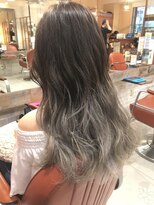 ネオリーブサイン 大森店(Neolive sign) ブリーチ履歴を活かしたグラデーションカラー 【大森】