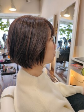 ティティーサッポロ(tity sapporo) 丸みのボブスタイル