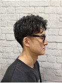 メンズ/ツーブロック/ショート/アップバング/黒髪/刈り上げ
