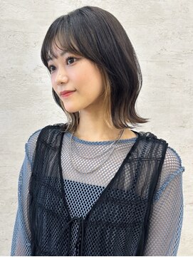 ロンドアリシア 金山(Lond Alexia) 外ハネボブ/切りっぱなし/ブリーチなしWカラー/縮毛矯正5220