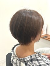 アンモア(Unmore) 大人気！耳掛けショート