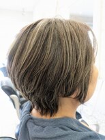 ヘアーデザインムーヴ(Hair design MOVE)&nbsp;白髪ぼかしハイライト　明るい白髪染め　40代　50代