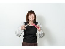 伊丹優衣/ミリ単位でこだわるメンズベリーショート、おまかせください！