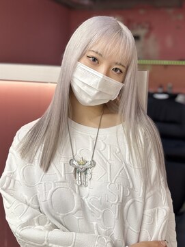 ダズリングディア(Dazzling Deer) グレー/ホワイト/ペールカラー/ロング/レイヤーカット