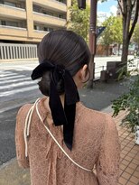 ブライト(bright)&nbsp;タイトシニヨン/ベロアリボン/お呼ばれヘアセット