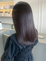 セプト 天神大名(SEPT.)&nbsp;暗髪カラー 艶髪ストレート セミロング 髪質改善カラー