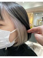 アクト 原宿(ACT)&nbsp;ホワイトベージュ/インナーカラー/イヤリングカラーボブ