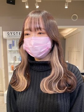 ベレーザシェルト(Beleza scelto) 243ニュアンスカラーふんわりカールバイカラーヘルシースタイル