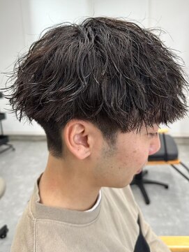 フゥ 宇都宮(FeU) 波巻きパーマメンズパーマメンズヘアツーブロックツイストパーマ