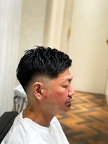 ヨシザワインク プレミアム 横浜 桜木町店(YOSHIZAWA Inc. PREMIUM)&nbsp;メンズベリーショート束感アップバングフェード