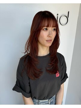 ニュード(niud) レイヤーとピレンジ