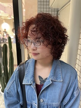 バイブス バイ ケンジ(vibes by KENJE) レイヤーパーマ