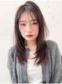 ナチュラルストレートロングレイヤーシースルーうざバング