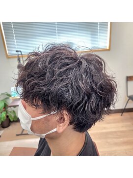 タスクヘアー(task hair) ケアパーマ波巻きスパイラルパーマ×マシュレイヤーショート