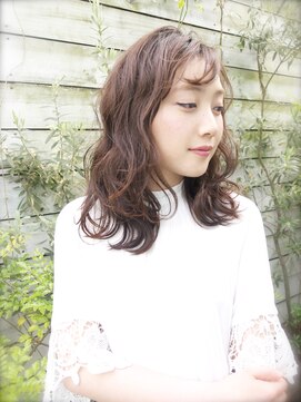 ユノ(juno) 【Lepes】外国人風愛されウェーブ☆ナチュラルセミディ