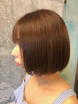 グレープバイン 港南台(GRAPEVINES) 切りっぱなしボブ