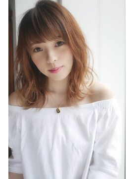 ビーハイブ 一番町店 アヴェダ(BEHIVE) 思わず触りたくなるようなふんわりウェーブ