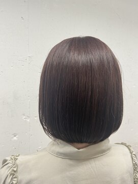 アンドブルー(and blue) ぱつっとボブ