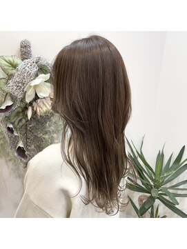 ワイスラッシュジングウ(Y / JINGU) みんな大好き≪ベージュカラー≫