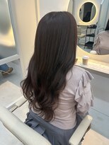 シダ(sida SAIIN) 【牧内】ピンクブラウン/ロングヘア/20代30代